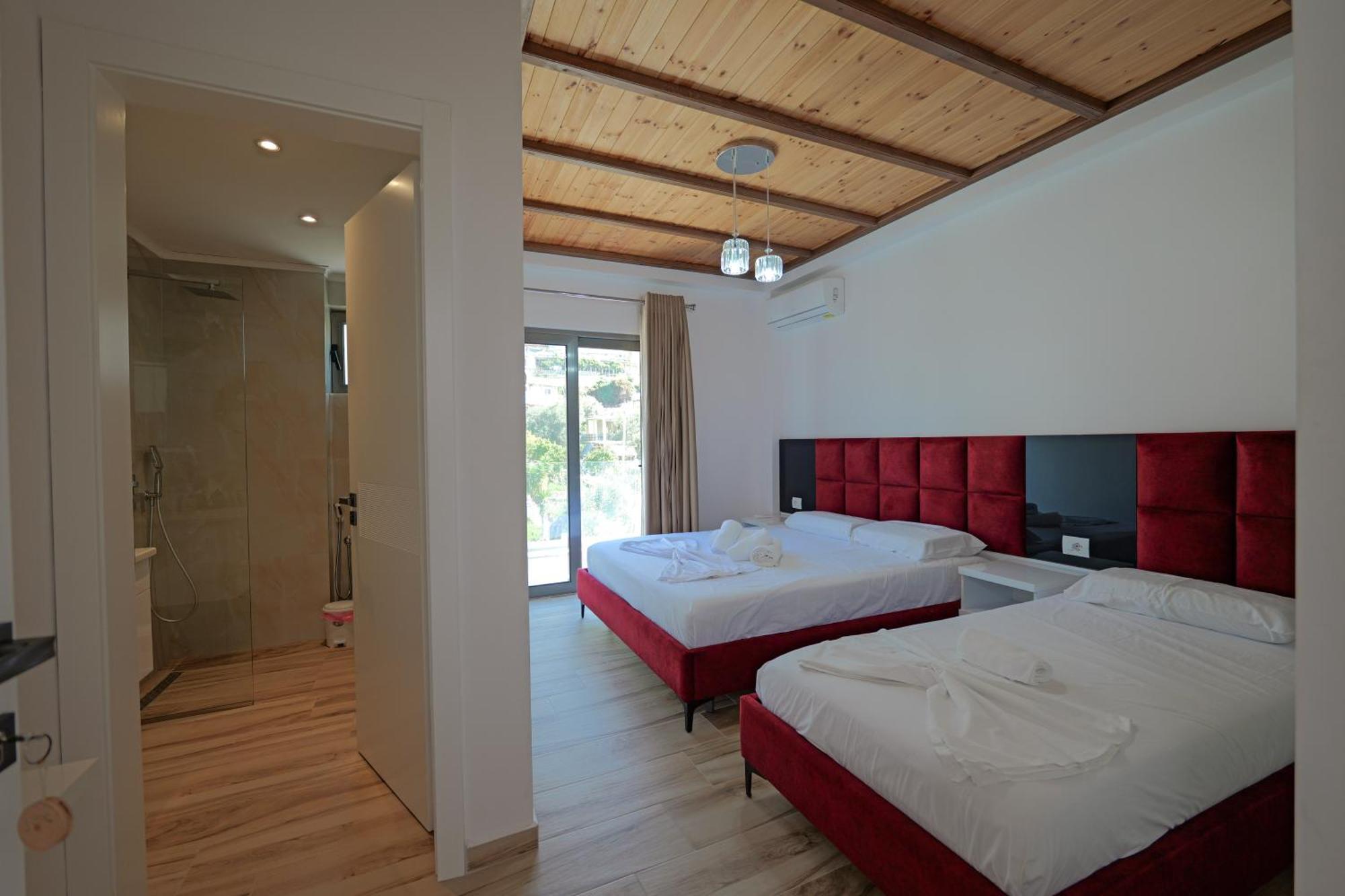 Hotel Take Борш Экстерьер фото
